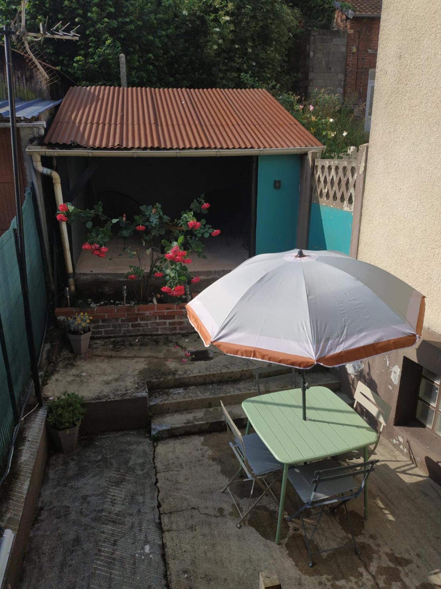 La Lillebonnaise Meuble Au Coeur De Lillebonne Villa Buitenkant foto